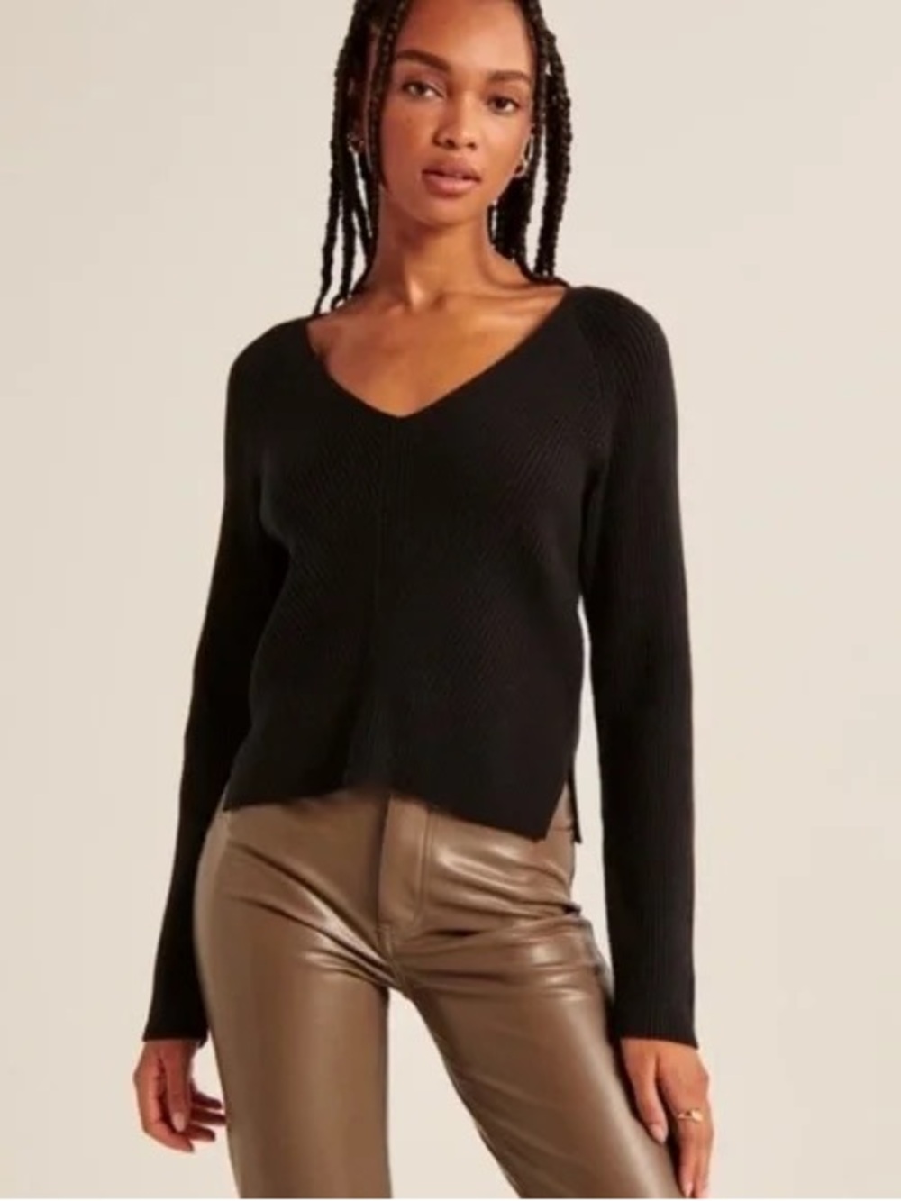 NWT Abercrombie and Fitch LuxeLoft V-Neck Sweater - Black